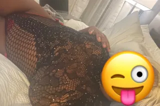 NEW IN TOWN ! SEXY BROWNSKIN E... - Image 4