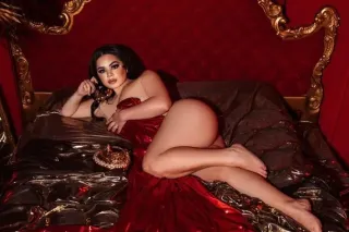 Jade Brooks ready for fun ❤ - ... - Image 4